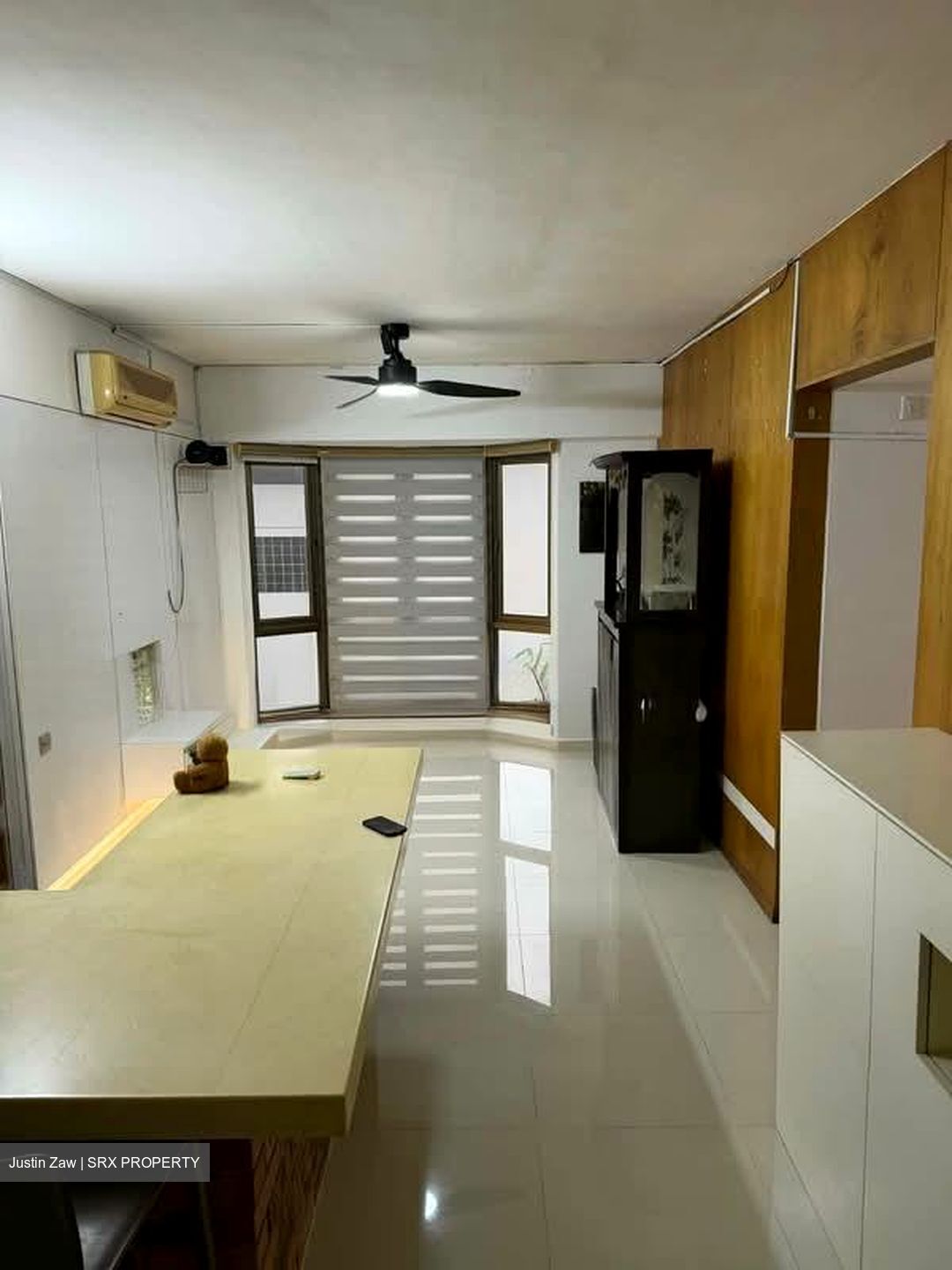 Parkview Apartments (D23), Apartment #569258611